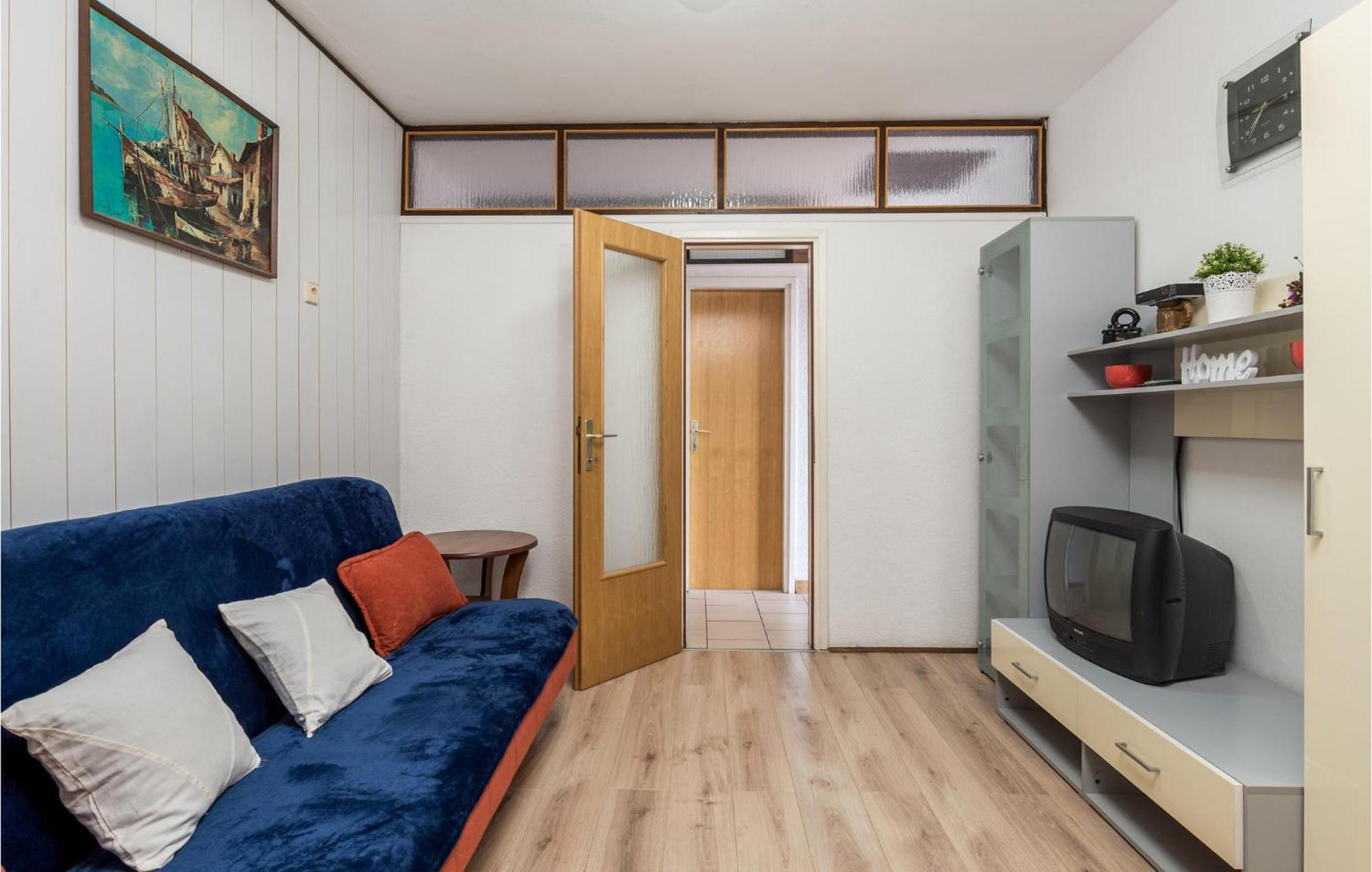 Amazing Apartment In Senj With House Sea View Eksteriør bilde